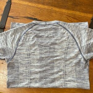 Lululemon Swift Stride top . Size 8 .
